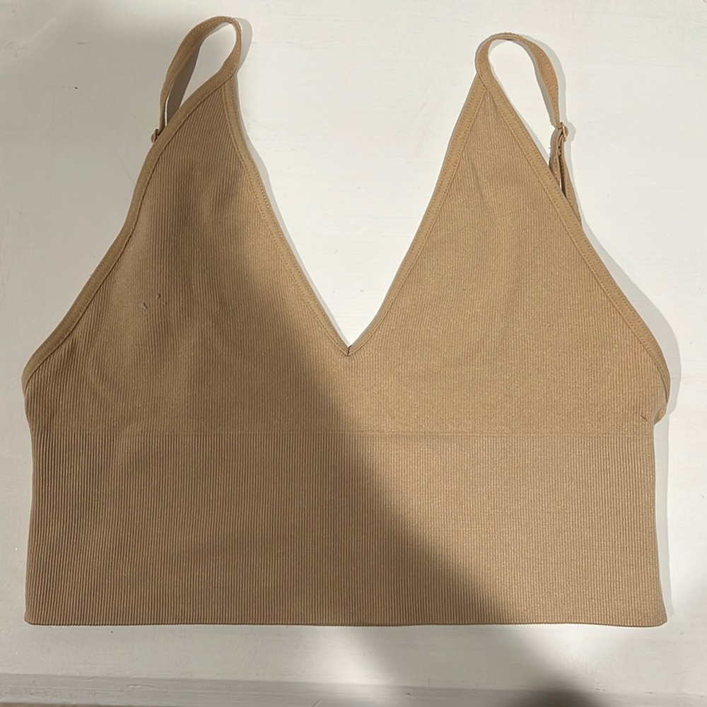 Beige aritzia tank top